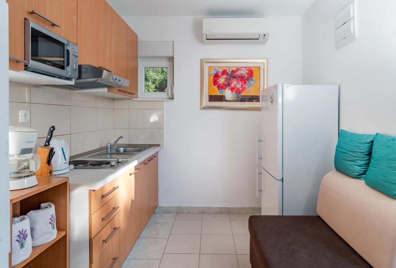 Apartments Tolic Baška Voda Eksteriør billede