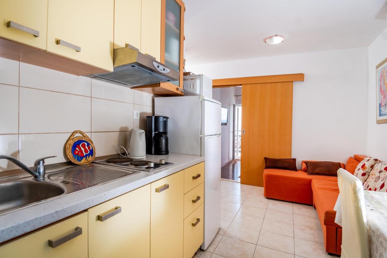 Apartments Tolic Baška Voda Eksteriør billede